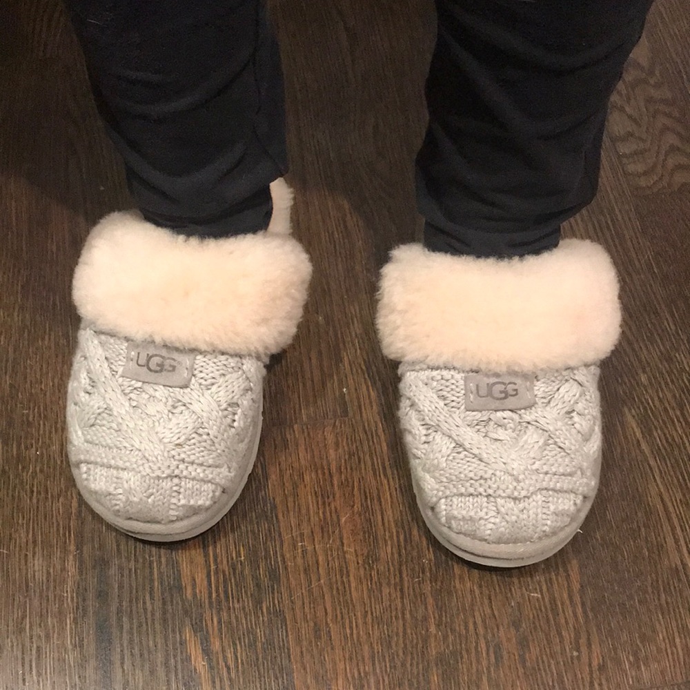 Knit Ugg Slippers